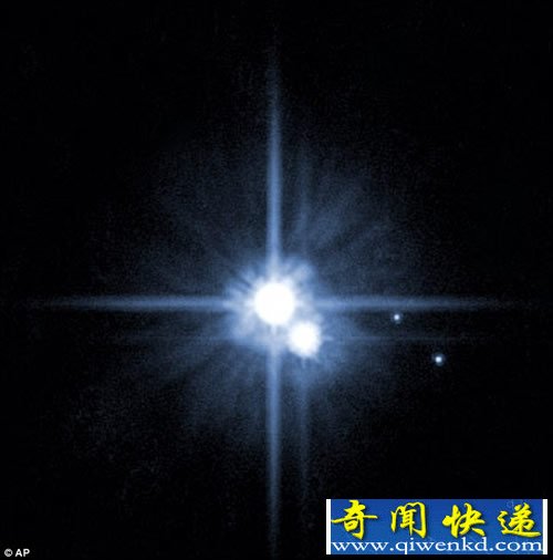 哈勃望遠(yuǎn)鏡發(fā)現(xiàn)冥王星最小的衛(wèi)星 總數(shù)達(dá)到5顆