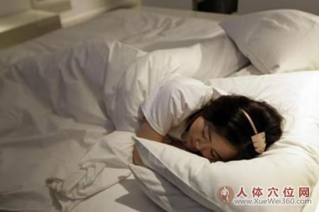 4個神奇的“安眠穴”，讓你一覺睡到自然醒！